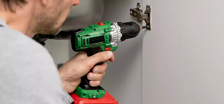 Commercial Door Hinge Repair San Carlos Park
