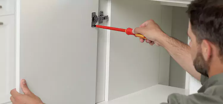 Screen Door Hinge Repair San Carlos Park